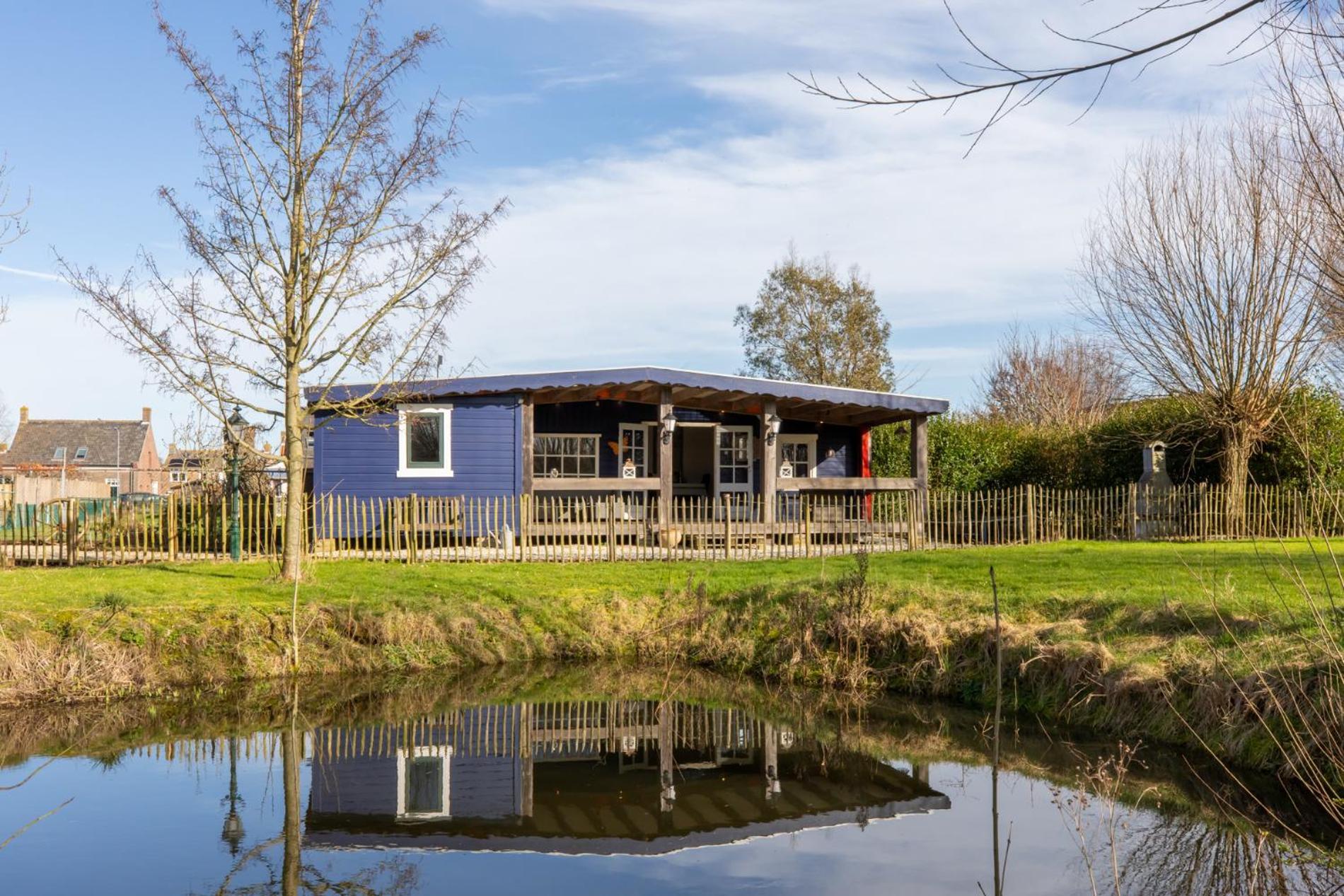 Chalet - Dorpsstraat 25 - 'de Weide Blick' *